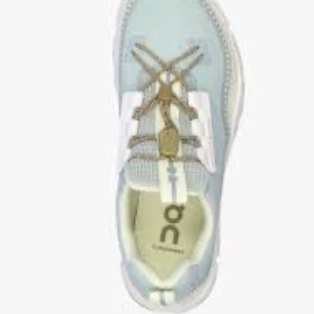 NWT On Cloud Cloudaway Ice Glacier Seedling  Sneaker Lime Size 8 - Picture 4 of 5